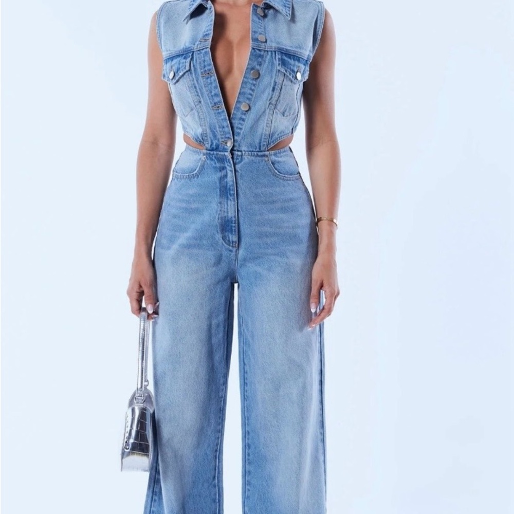 Fashion Nova Light Blue Flare Jeans